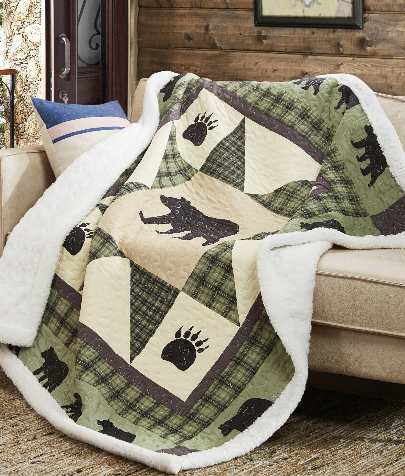 Pine Bear Quilted Blanket NCU0NTD1183